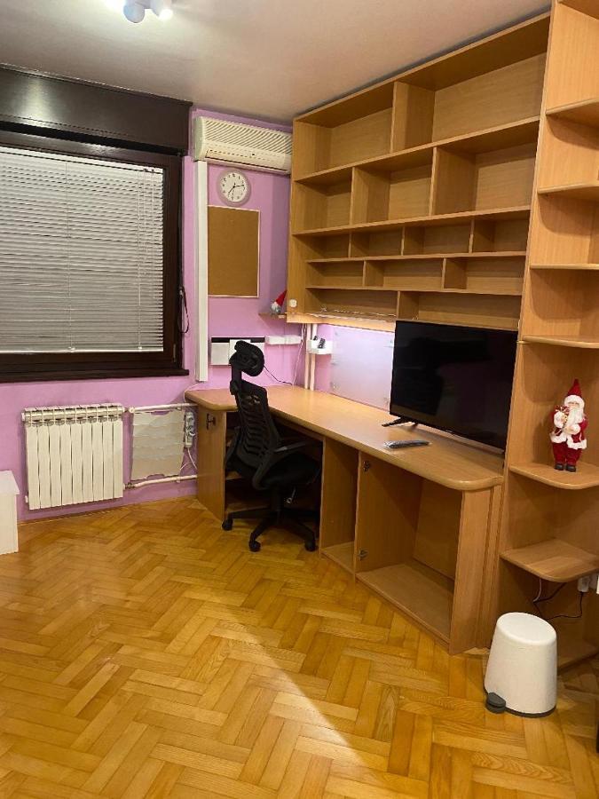 شقة Self Check-In Studio With Wi-Fi And Parking Place زغرب المظهر الخارجي الصورة
